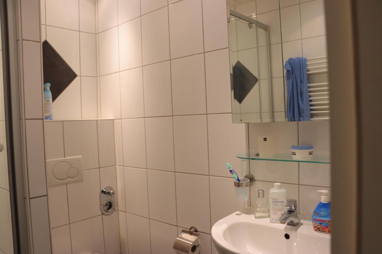 Zimmer Im Pott Schalke ゲルゼンキルヒェン エクステリア 写真